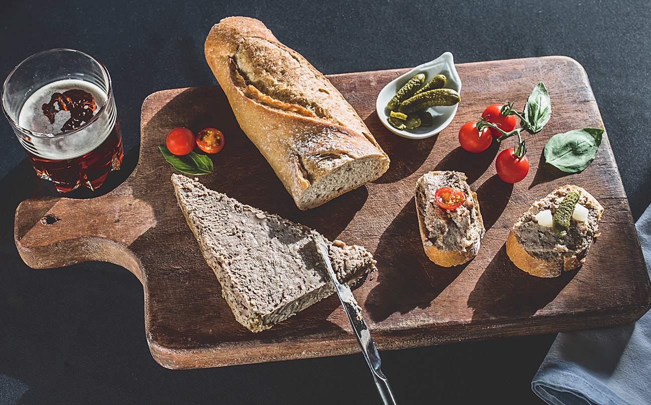 Découvrez le pâté de foie de Pays par Vigneau de Licques : un régal !